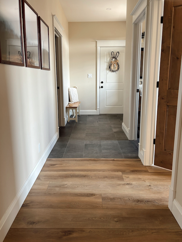 Tillsonburg hardwood flooring installation in a hallway